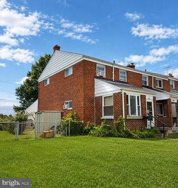 2015 Denbury Dr, Dundalk, MD 21222-4604, United States