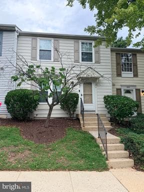 5717 Rowanberry Dr, Elkridge, MD 21075-5250, United States