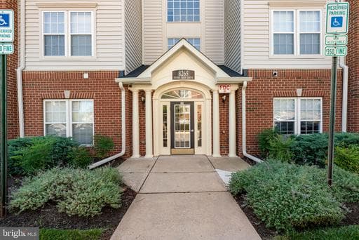 8265 Stone Crop Dr, Ellicott City, MD 21043-4892, United States