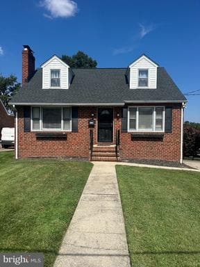 338 Ida Ave, Essex, MD 21221-4736, United States
