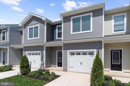 8133 BARTHOLOMEW CT, BALTIMORE, MD, 21206, BALTIMORE