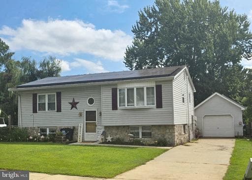 108 Midland DR ELKTON MD 21921