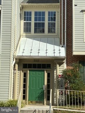 8011 Township Township DR #202 OWINGS MILLS MD 21117