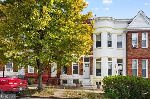 2815 Parkwood Ave, Baltimore, MD 21217-1924, United States