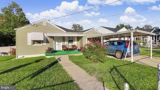 1319 Nome St, Capitol Heights, MD 20743-1240, United States