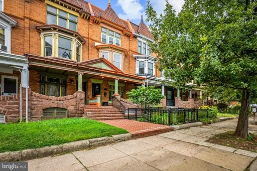 2736 N CALVERT ST, BALTIMORE, MD, 21218