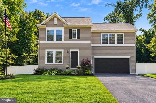 82 Woodside Dr, Chesapeake City, MD 21915-1530, United States