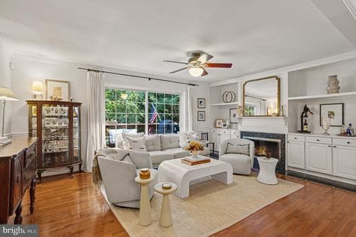 33 Blondell Ct, Lutherville Timonium, MD 21093-2003, United States
