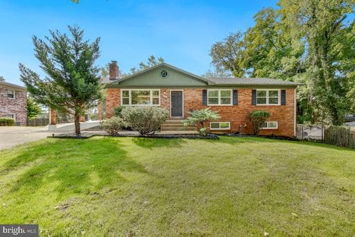 410 Aqua Lynn Dr, Fort Washington, MD 20744-5605, United States