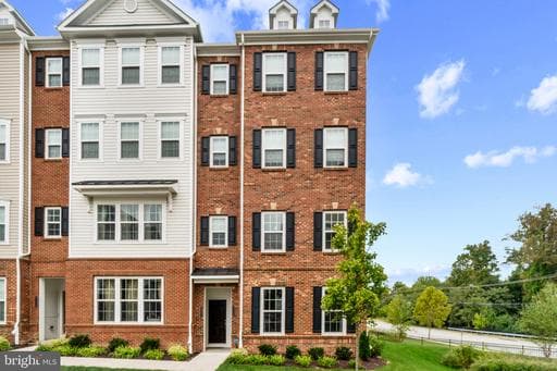 4539 Reaney Ln, Owings Mills, MD 21117-5923, United States