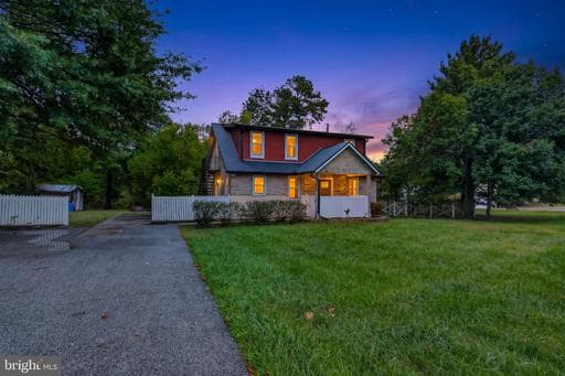 7134 Dogwood Rd, Windsor Mill, MD 21244-1801, United States