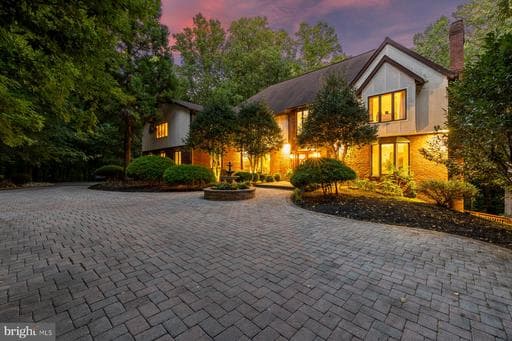 25 Highfield Ct, Cockeysville, MD 21030-3025, United States