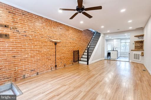 102 S CLINTON ST, BALTIMORE, MD, 21224