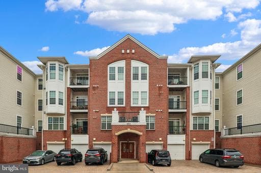 8901 Brauerton RD #406 ELLICOTT CITY MD 21043