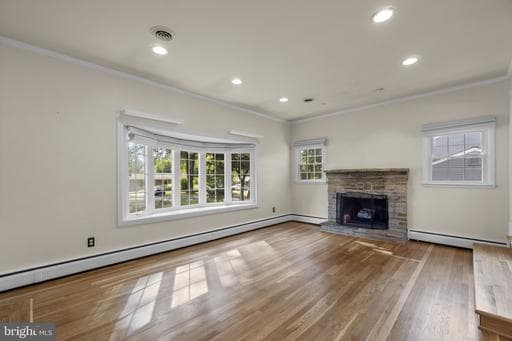 2802 Greenway Dr, Ellicott City, MD 21042-2525, United States