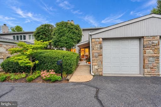 24 Stone Manor Ct, Towson, MD 21204-4348, United States