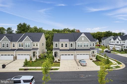 1910 Waters Landing Dr, Essex, MD 21221-2174, United States