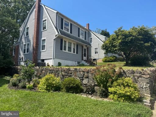 1238 Leeds TER HALETHORPE MD 21227