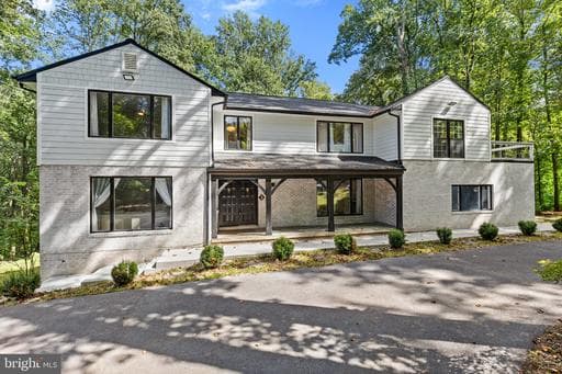 3 Pemberly Ln, Reisterstown, MD 21136-1803, United States