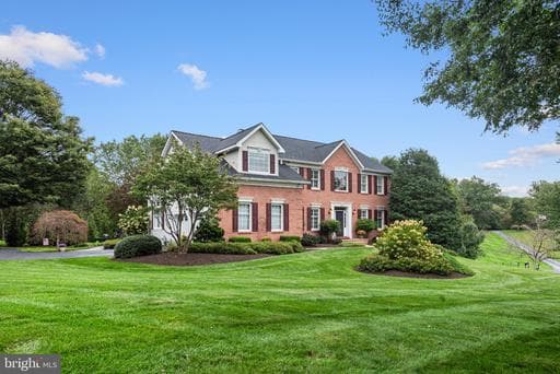 1 Lantern Cir, Parkton, MD 21120-9477, United States