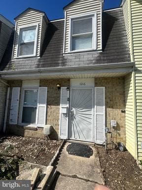 1016 Waterside Ct, Edgewood, MD 21040-1826, United States