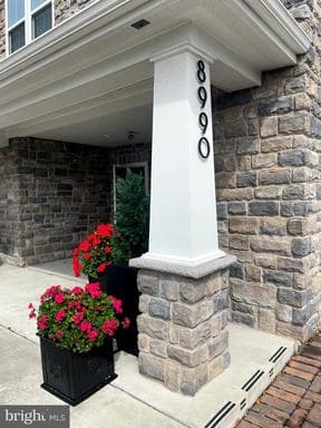8990 Carls Ct, Ellicott City, MD 21043-5163, United States