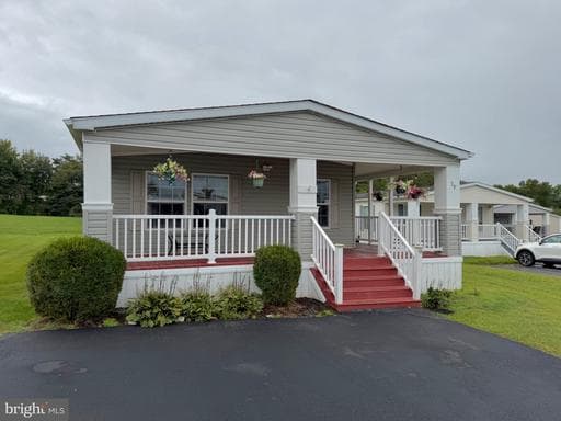 59 Queen Eleanor Dr, Elkton, MD 21921-7010, United States