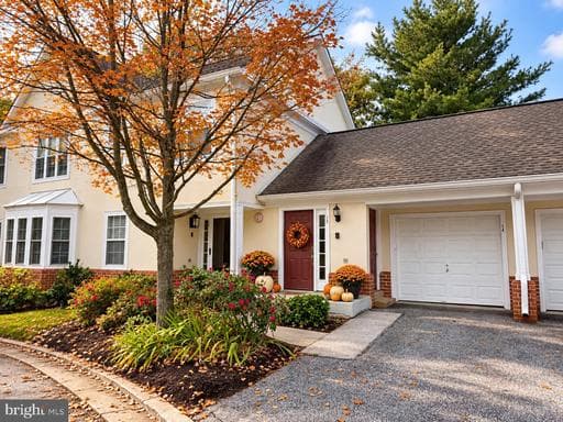 12 Joanna Ct, Pikesville, MD 21208-6312, United States