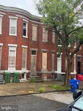 2427 Woodbrook Ave, Baltimore, MD 21217-1743, United States