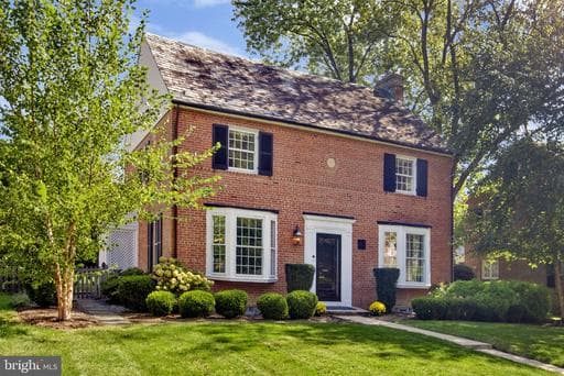 5415 Springlake Way, Baltimore, MD 21212-3445, United States