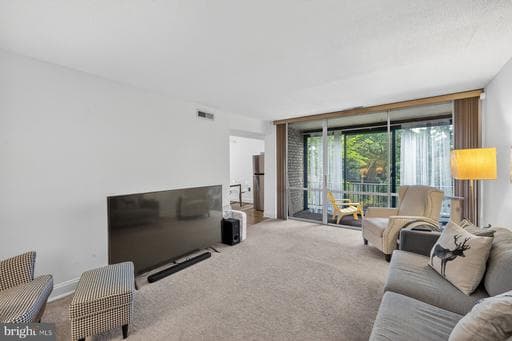 8695 GREENBELT RD #201, GREENBELT, MD, 20770, PRINCE GEORGES