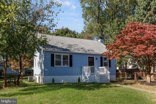1302 Dorchester Ave, Gwynn Oak, MD 21207-4821, United States
