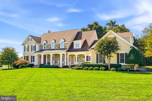 7105 Biter Ln, Highland, MD 20777-9576, United States
