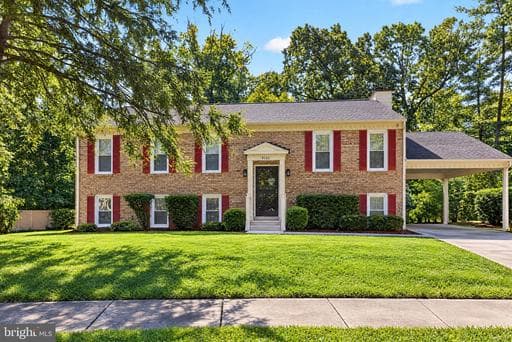 9105 Limon Ct, Fort Washington, MD 20744-1415, United States