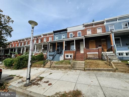 1906 E 28th St, Baltimore, MD 21218-3742, United States