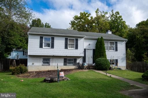 6135 Lori Ln, Elkridge, MD 21075-6142, United States