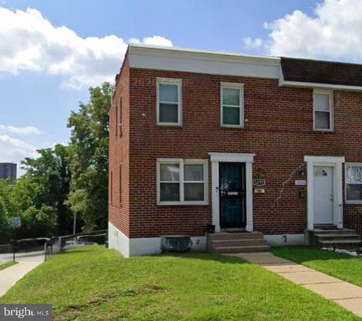 3201 Westmont Ave, Baltimore, MD 21216-3834, United States