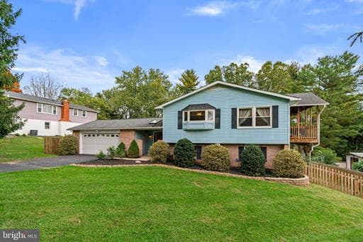 10338 Lombardi Dr, Ellicott City, MD 21042-2150, United States