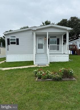 8358 Peachwood Dr. JESSUP MD 20794