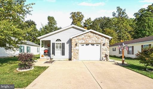 13 Cinnamon Dr, Conowingo, MD 21918-1445, United States