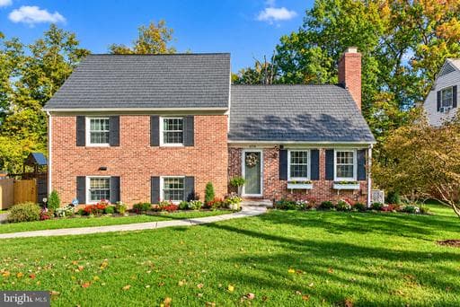 8206 Robin Hood Ct, Towson, MD 21204-1908, United States