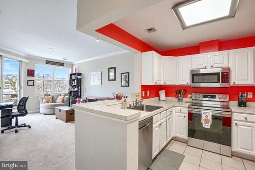 23 Pierside Dr, Baltimore, MD 21230, United States