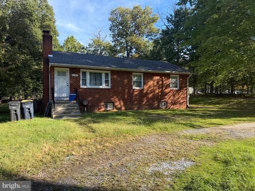 8705 Daniel Ln, Clinton, MD 20735-2839, United States