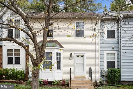 9455 Fens Holw, Laurel, MD 20723-5734, United States