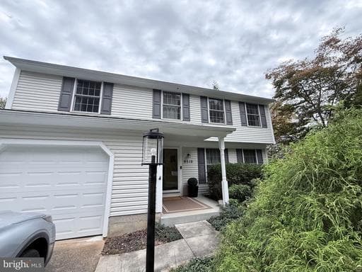 9510 Red Apple Ln, Columbia, MD 21046-2055, United States