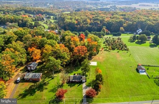 725 Long Corner Rd, Mt Airy, MD 21771-3833, United States