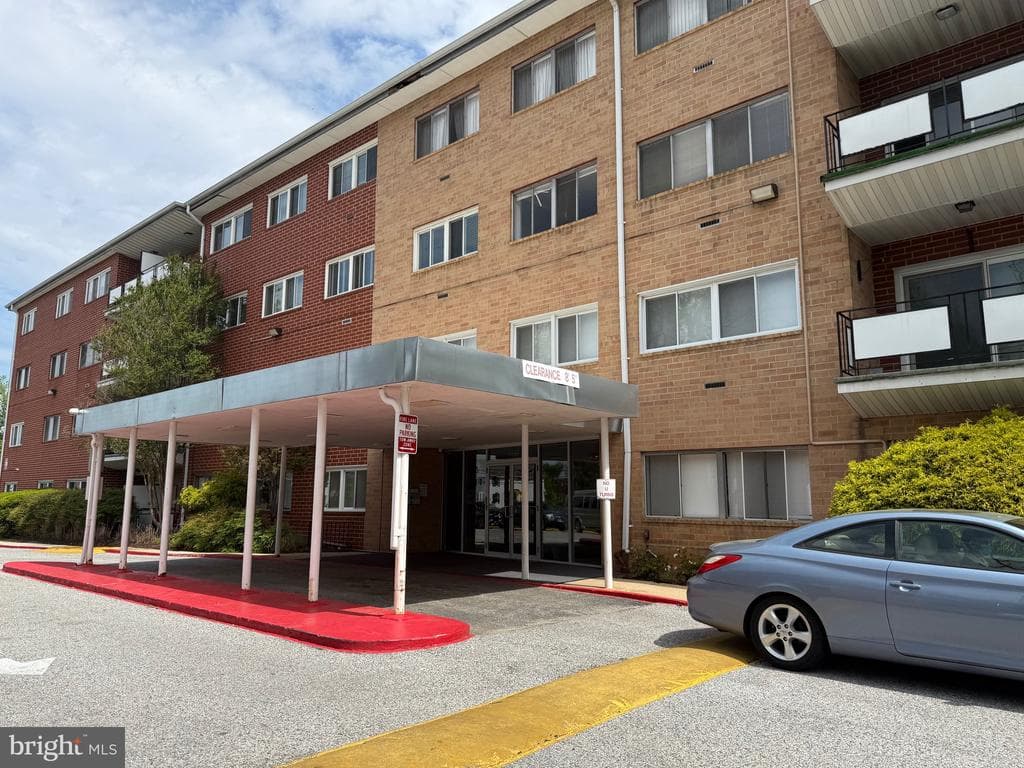 3737 CLARKS LN #301,BALTIMORE,MD,21215,BALTIMORE CITY - 100000