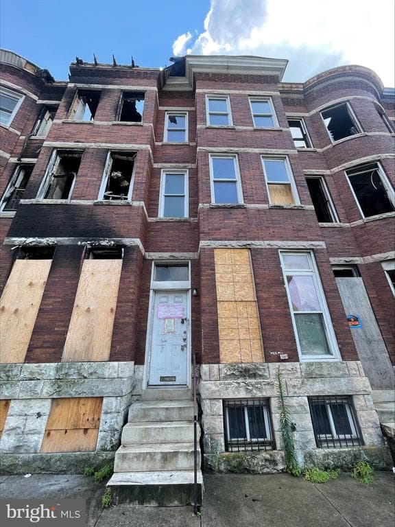 1647 W NORTH AVE,BALTIMORE,MD,21217,BALTIMORE CITY - 30000