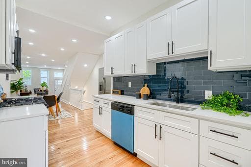 1827 DRUID HILL AVE, BALTIMORE, MD, 21217