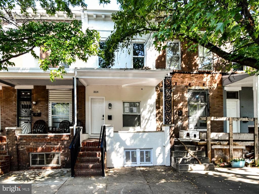 2114 CLIFTWOOD AVE,BALTIMORE,MD,21213,BALTIMORE CITY - 200000